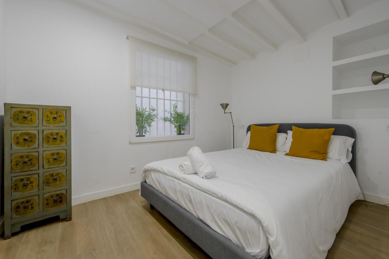 Nuevo Piso Para 7 En El Corazon Del Rastro/Madrid Eksteriør bilde
