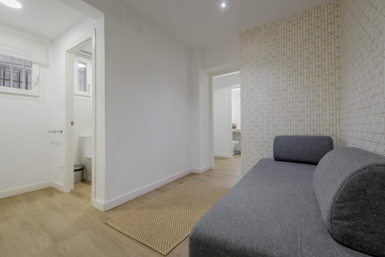Nuevo Piso Para 7 En El Corazon Del Rastro/Madrid Eksteriør bilde