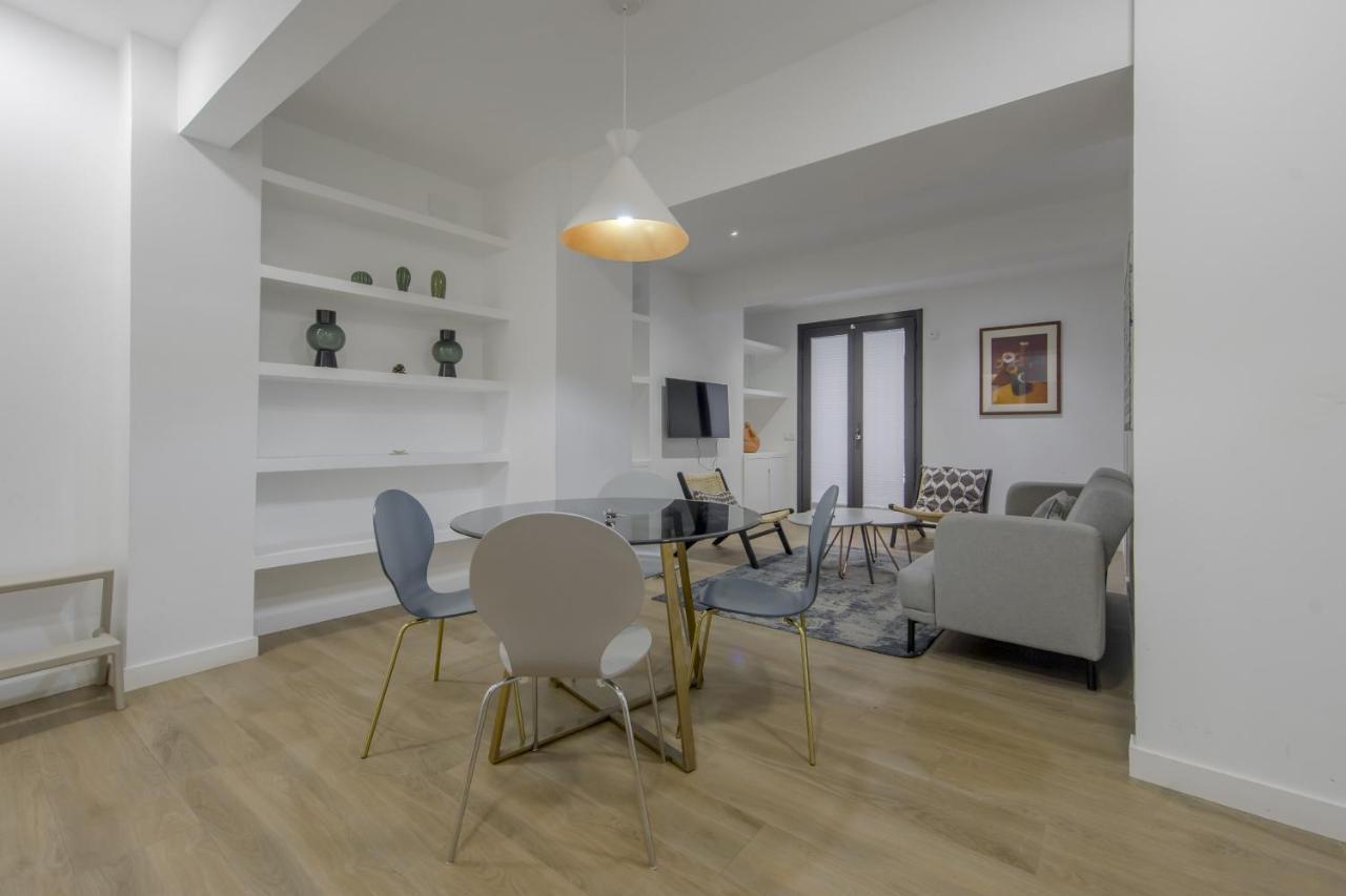 Nuevo Piso Para 7 En El Corazon Del Rastro/Madrid Eksteriør bilde